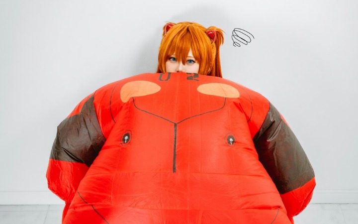 动画冷门造型神还原 充气版明日香太魔性！