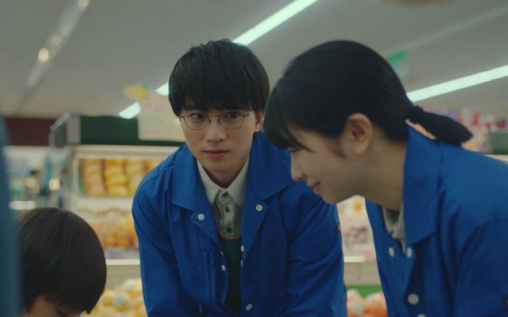 信子与入江距离渐近 《路人子之恋》新剧照公开