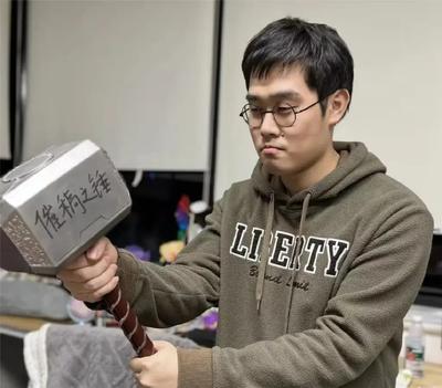 张毅立