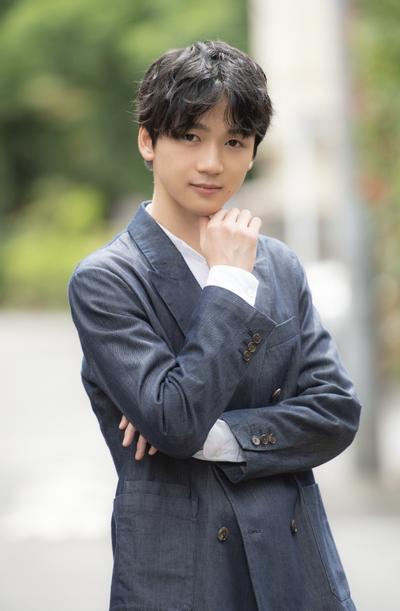 户谷菊之介