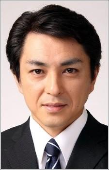 三上哲