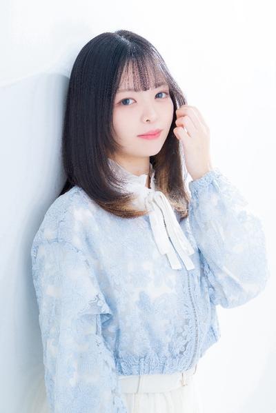 铃木日菜