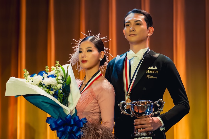 1761883925609497.jpeg 10dance_movie_ss_00001.jpeg